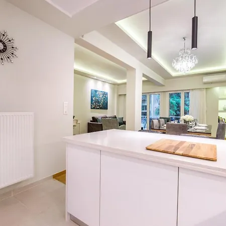 Appartamento Urban Luxury On A Quiet Street In The Center Of *