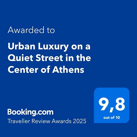 Urban Luxury On A Quiet Street In The Center Of * Atene